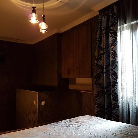 Emi House Hotel Borzsomi Kültér fotó